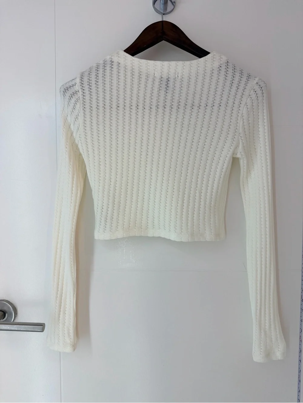Zara Cream Cable-Knit Cropped Cardigan with Buttons